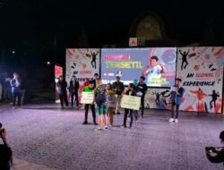 Driver Ojol Sabet Juara Pertama Kompetisi Stand Up Comedy Lombok