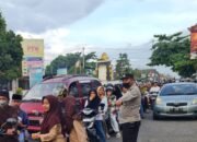 Takjil Gratis di Kediri: Sinergi Manis Pramuka dan Polsek untuk Masyarakat