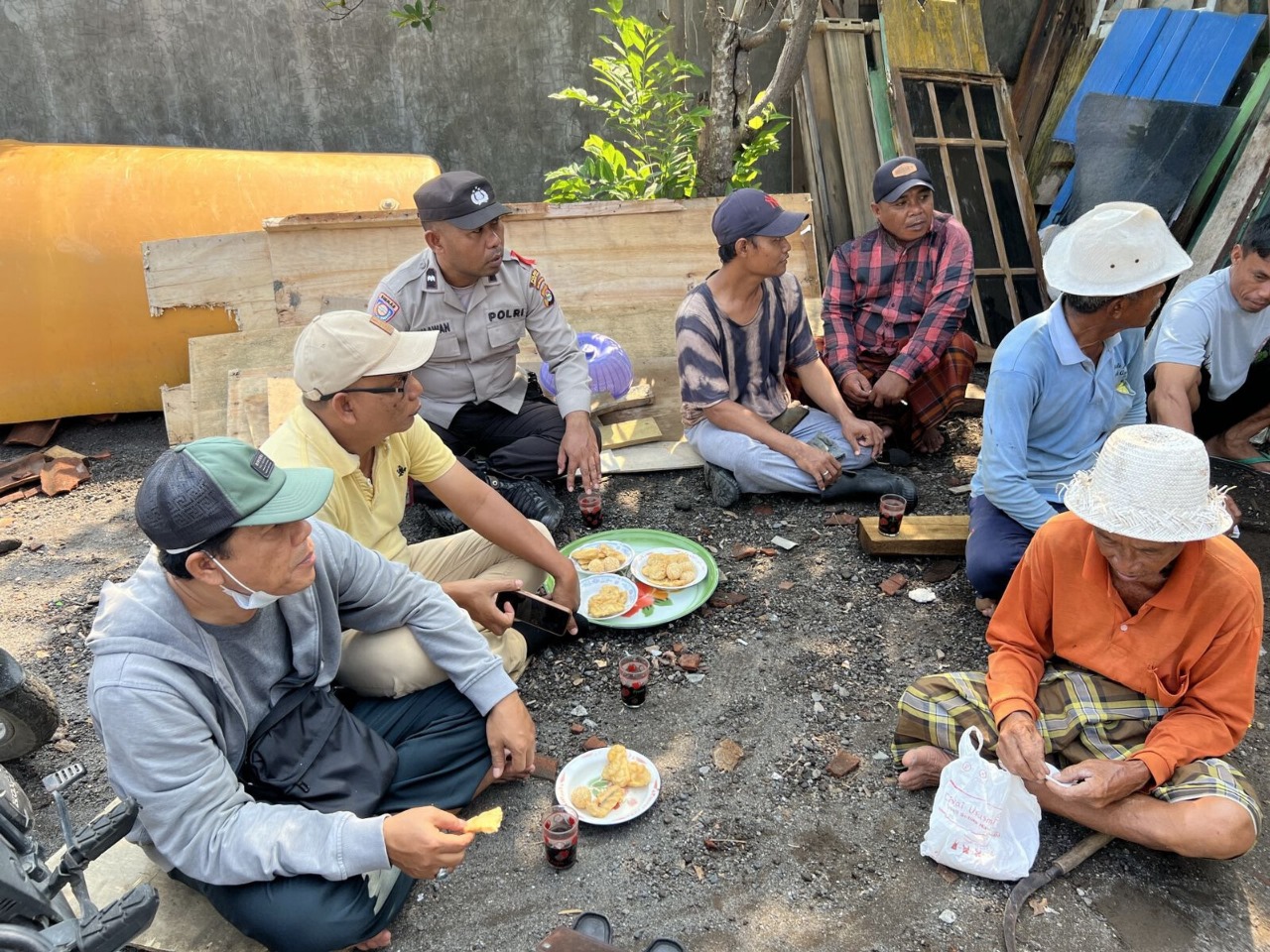 Cooling Sistem di Desa Kuranji Polisi Imbau Masyarakat Jaga Keamanan Pilkada 2024