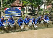 Dukung Program Ke 2 Asta Cita Presiden RI : Satpolairud Polres Dompu Laksanakan Penebaran Bibit Ikan Nila Perdana Di Desa Matua