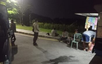 Antisipasi Kejahatan Malam, Polres Lobar Gelar Patroli Gabungan di Perbatasan