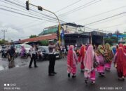 Polres Sumbawa Kerahkan Personel Amankan Karnaval Pawai Budaya HUT Sumbawa Ke-66