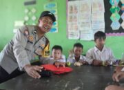 Demi Gizi Anak, Polsek Gerung Awasi Penyaluran Makan Bergizi di SDN 2 Dasan Tapen