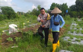 Bhabinkamtibmas Dorong Ketahanan Pangan Desa di Lombok Barat