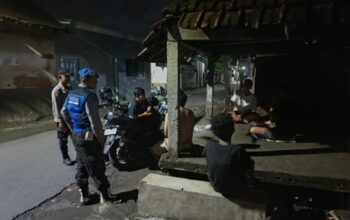 Cegah Kriminalitas, Polsek Kuripan Gencarkan Patroli Blue Light