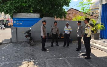 Patroli Polsek Gerung di Bank, Pantai, dan PLTU Pastikan Keamanan Masyarakat