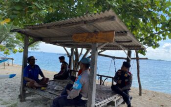 Keamanan Wisata Terjaga, Polsek Sekotong Sukses Laksanakan KRYD di Pantai Arjuna