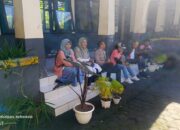 Musim Tanam Padi: Polri dan BPP Kuripan Sinergi di Lapangan