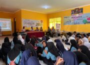 Polres Lombok Barat Edukasi Pelajar SMP Tentang Keselamatan Berkendara