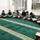 Membentuk Karakter Anak Berlandaskan Iman dan Taqwa, Bhabinkamtibmas Polsek Woha Mengajar Ngaji