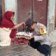 Polsek Sekotong Salurkan Bantuan Nutrisi Lansia di Sekotong Barat