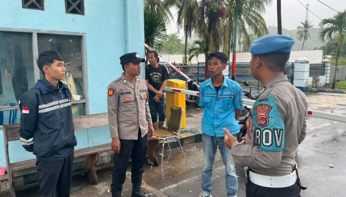 Patroli Intensif Polsek Kawasan Pelabuhan Lembar, Antisipasi Kejahatan di Kawasan Pelabuhan Lembar