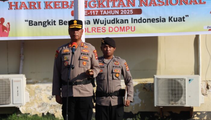 Polres Dompu Gelar Upacara Hari Kebangkitan Nasional ke-116, Kapolres Ajak Warga Bangkit Bersama Menuju Indonesia Emas