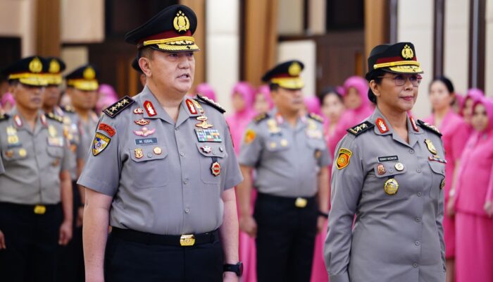 49 Perwira Tinggi Polri Naik Pangkat, Dua Naik Menjadi Komjen