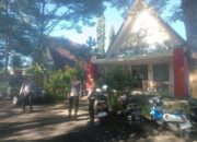 Polres Loteng Siagakan Personel di Sejumlah Gereja Saat Perayaan Kenaikan Yesus Kristus.
