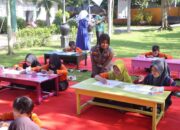 Mewarnai Semangat Bhayangkara di SLBN 2 Lombok Barat
