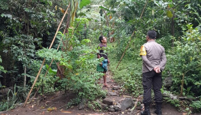Polisi Dukung Ketahanan Pangan di Desa Senggigi