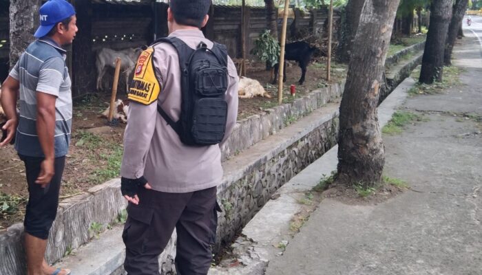 Polsek Batulayar Dorong Warga Batulayar Barat Manfaatkan Pekarangan untuk Pangan
