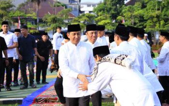 Gelar Salat Idul Adha, Jajaran Polri Tingkatkan Kepedulian Demi Persatuan