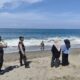 Patroli Humanis Polres Lobar di Pantai Cemare: Jaga Kamtibmas, Sosialisasi KEMOS 110