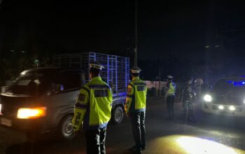 Personel Gabungan Polres Bima Kota Laksanakan Patroli KRYD Malam Minggu, Antisipasi Gangguan Kamtibmas