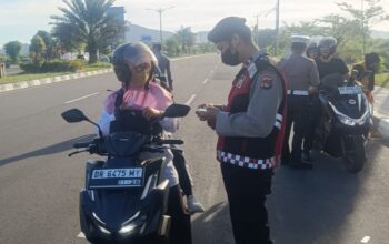 Satlantas Lombok Barat Gelar Operasi Patuh, Fokus Disiplin Pengendara Roda Dua
