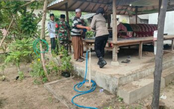 Kapolsek Pemenang Laksanakan Sambang Duka di Desa Malaka