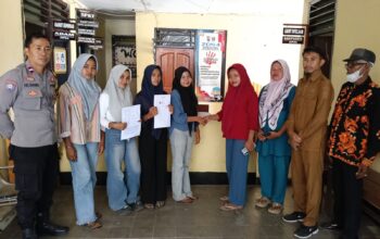 bhabinkamtibmas desa hu’u mediasi penyelesaian kasus pencemaran nama baik secara kekeluargaan