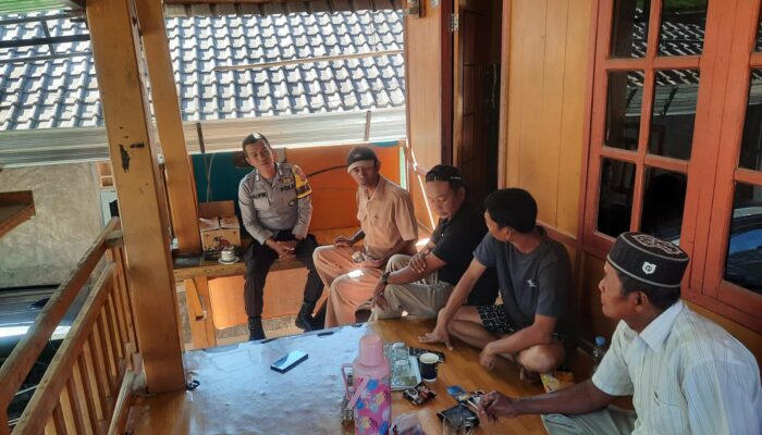 BHABINKAMTIBMAS SETELUK ATAS IMBAU WARGA JAGA KAMTIBMAS SECARA BERTAHAP, DARI SKALA KECIL HINGGA BESAR