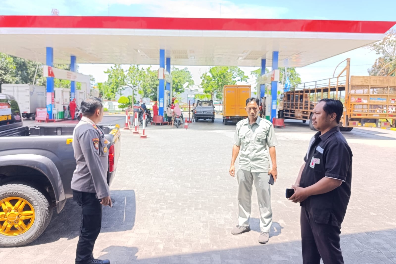 Kapolsek Gerung Pimpin Patroli Objek Vital, Dorong Penguatan Keamanan