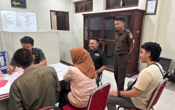 Satresnarkoba Polres Dompu Limpahkan Dua Tersangka Narkotika ke Kejaksaan Negeri Dompu
