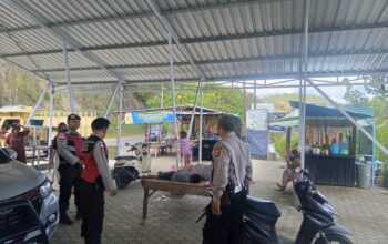 Sinergi Polisi dan Warga: Patroli Dialogis di Ekowisata Mangrove Sekotong Berjalan Lancar