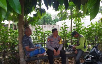 Bhabinkamtibmas Kuripan Ajak Petani Jagaraga Optimalkan Lahan Pekarangan