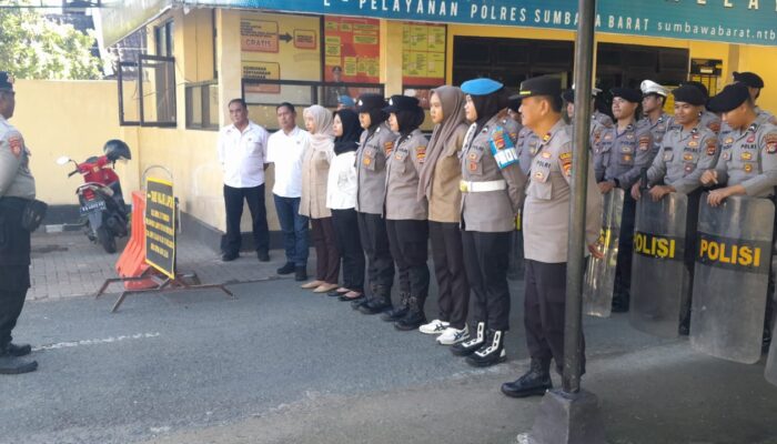 Personel Polres Sumbawa Barat Gelar Latihan Dalmas, Tingkatkan Kesiapsiagaan dan Ketahanan di Lapangan