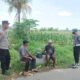 Polsek Lembar Hadirkan Rasa Aman Lewat Patroli Dialogis di Dusun Broro