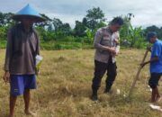 Gencarkan Ketahanan Pangan, Bhabinkamtibmas Labuapi Kunjungi Warga Telagawaru