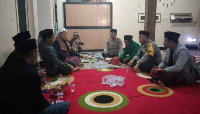 Melalui Patroli Dialogis, Polres Loteng Ajak Warga Jadi Mitra Keamanan Lingkungan