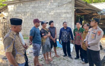 Kapal GT 17 Karam di Labangka, Tim SAR dan Polsek Labangka Tangani Evakuasi 4 Awak Kapal